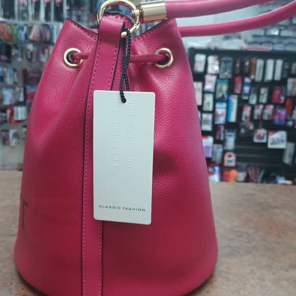 Classic Fashion Bucket Bag - Picture 2 of 4